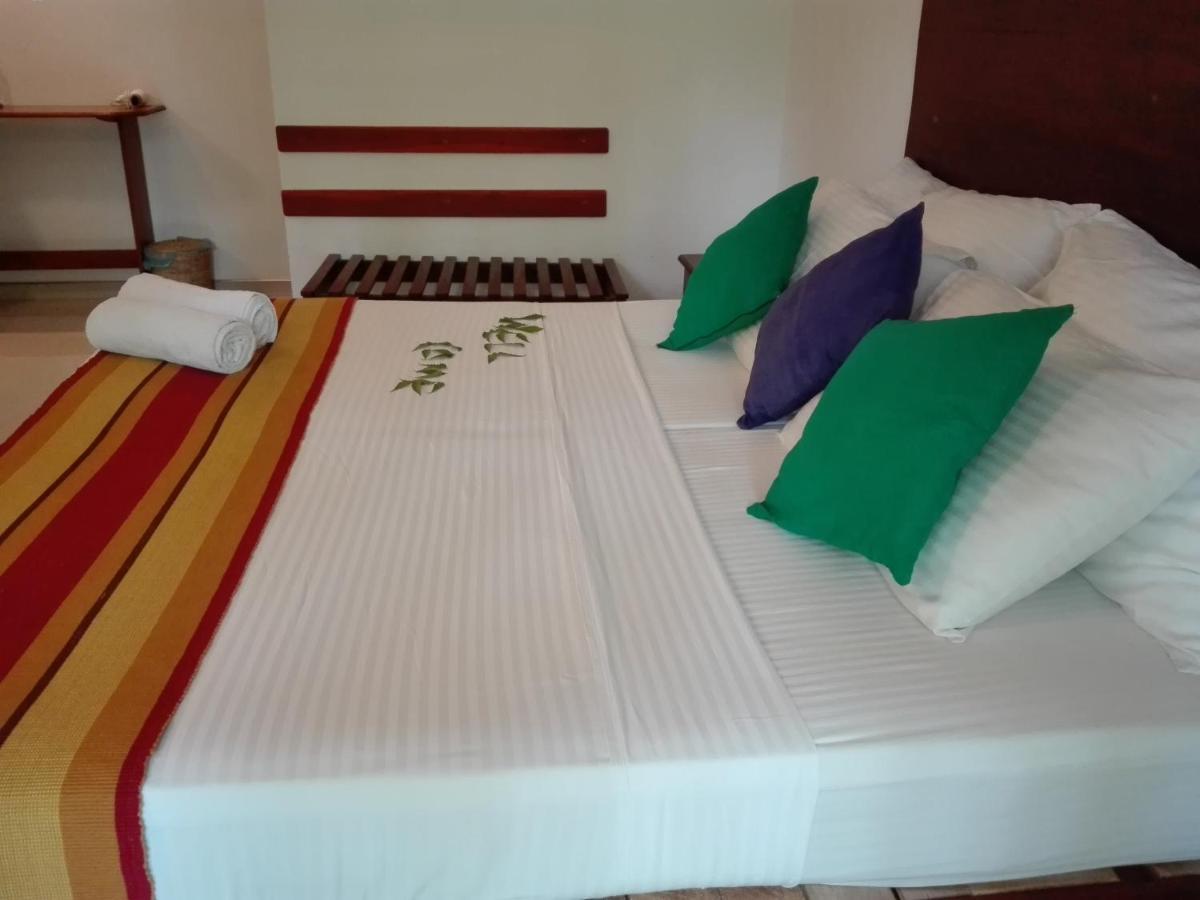 Mowgli Cottage Сигирия Экстерьер фото